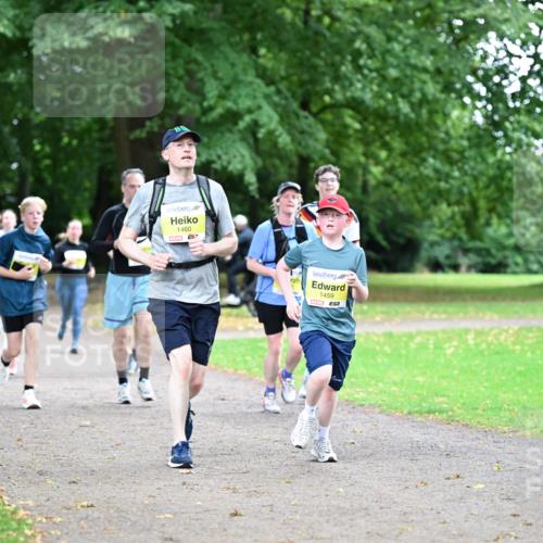 30.08.2026 - Blankeneser Heldenlauf Dr. Thomas Lammeyer http://msf.ph/oto/10011480 30.08.2026 09:38:10 Laufen 1460, 1459, 13 meine-sportfotos.de