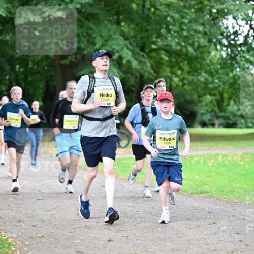 30.08.2026 - Blankeneser Heldenlauf Dr. Thomas Lammeyer http://msf.ph/oto/10011482 30.08.2026 09:38:10 Laufen 1460, 1459 meine-sportfotos.de