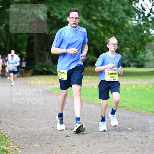 30.08.2026 - Blankeneser Heldenlauf Dr. Thomas Lammeyer http://msf.ph/oto/10011669 30.08.2026 09:38:42 Laufen 1232, 1233, 5 meine-sportfotos.de
