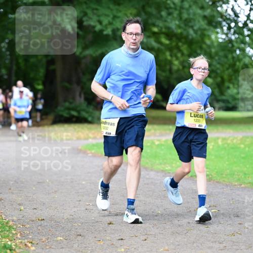 30.08.2026 - Blankeneser Heldenlauf Dr. Thomas Lammeyer http://msf.ph/oto/10011670 30.08.2026 09:38:42 Laufen 1232, 1233 meine-sportfotos.de