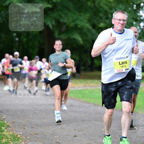 30.08.2026 - Blankeneser Heldenlauf Dr. Thomas Lammeyer http://msf.ph/oto/10011721 30.08.2026 09:38:52 Laufen 1615 meine-sportfotos.de