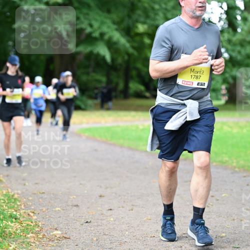 30.08.2026 - Blankeneser Heldenlauf Dr. Thomas Lammeyer http://msf.ph/oto/10012075 30.08.2026 09:39:59 Laufen 1787, 1786, 51 meine-sportfotos.de