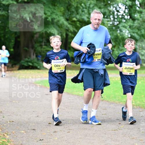 30.08.2026 - Blankeneser Heldenlauf Dr. Thomas Lammeyer http://msf.ph/oto/10013105 30.08.2026 09:42:51 Laufen 1069, 1067, 1068 meine-sportfotos.de