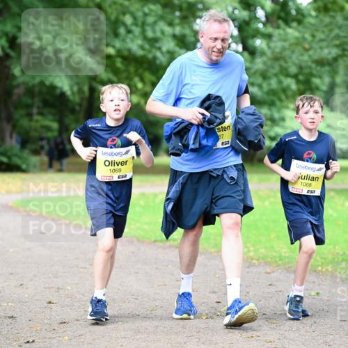 30.08.2026 - Blankeneser Heldenlauf Dr. Thomas Lammeyer http://msf.ph/oto/10013109 30.08.2026 09:42:51 Laufen 1069, 67, 1068 meine-sportfotos.de