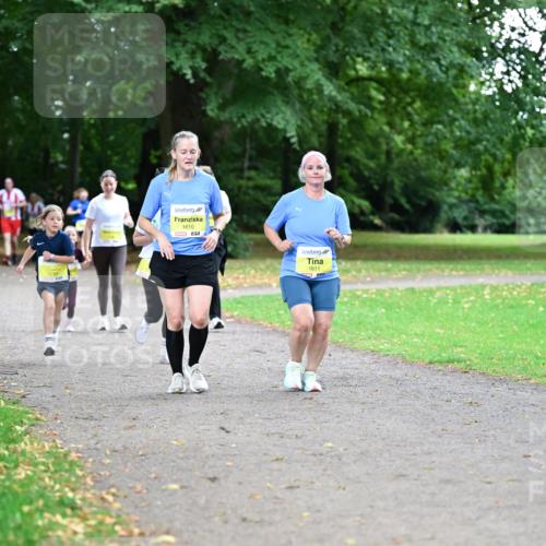 30.08.2026 - Blankeneser Heldenlauf Dr. Thomas Lammeyer http://msf.ph/oto/10014039 30.08.2026 09:46:30 Laufen 1610, 1611 meine-sportfotos.de