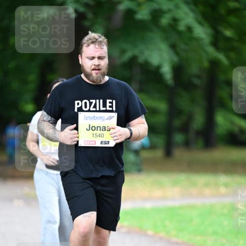 30.08.2026 - Blankeneser Heldenlauf Dr. Thomas Lammeyer http://msf.ph/oto/10014866 30.08.2026 09:51:38 Laufen 1540 meine-sportfotos.de