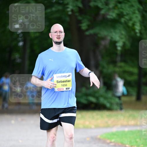 30.08.2026 - Blankeneser Heldenlauf Dr. Thomas Lammeyer http://msf.ph/oto/10014889 30.08.2026 09:51:43 Laufen 1656 meine-sportfotos.de