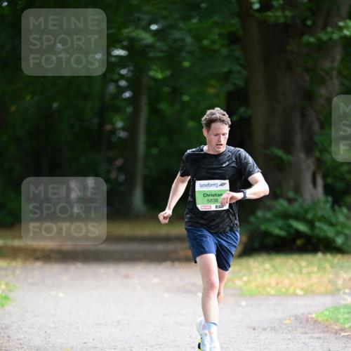 30.08.2026 - Blankeneser Heldenlauf Dr. Thomas Lammeyer http://msf.ph/oto/10015038 30.08.2026 09:52:59 Laufen 5838 meine-sportfotos.de
