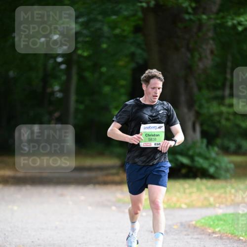 30.08.2026 - Blankeneser Heldenlauf Dr. Thomas Lammeyer http://msf.ph/oto/10015041 30.08.2026 09:53:00 Laufen 5838 meine-sportfotos.de