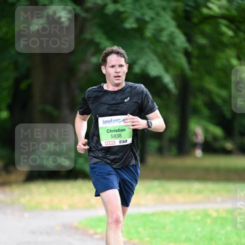 30.08.2026 - Blankeneser Heldenlauf Dr. Thomas Lammeyer http://msf.ph/oto/10015049 30.08.2026 09:53:01 Laufen 5838 meine-sportfotos.de