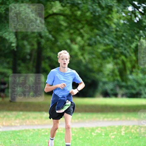 30.08.2026 - Blankeneser Heldenlauf Dr. Thomas Lammeyer http://msf.ph/oto/10015269 30.08.2026 09:55:43 Laufen 3606 meine-sportfotos.de