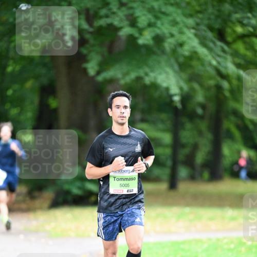 30.08.2026 - Blankeneser Heldenlauf Dr. Thomas Lammeyer http://msf.ph/oto/10015285 30.08.2026 09:55:54 Laufen 5005 meine-sportfotos.de