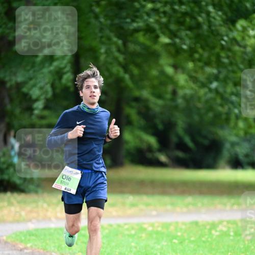 30.08.2026 - Blankeneser Heldenlauf Dr. Thomas Lammeyer http://msf.ph/oto/10015304 30.08.2026 09:55:59 Laufen 5709 meine-sportfotos.de