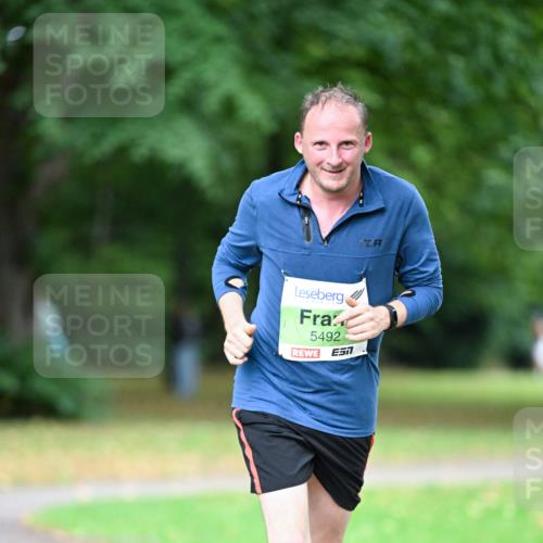 30.08.2026 - Blankeneser Heldenlauf Dr. Thomas Lammeyer http://msf.ph/oto/10015373 30.08.2026 09:56:37 Laufen 5492, 7 meine-sportfotos.de