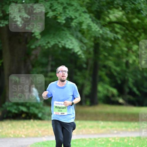 30.08.2026 - Blankeneser Heldenlauf Dr. Thomas Lammeyer http://msf.ph/oto/10015380 30.08.2026 09:56:43 Laufen 5228 meine-sportfotos.de