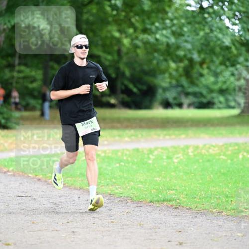 30.08.2026 - Blankeneser Heldenlauf Dr. Thomas Lammeyer http://msf.ph/oto/10015557 30.08.2026 09:57:40 Laufen 5419 meine-sportfotos.de