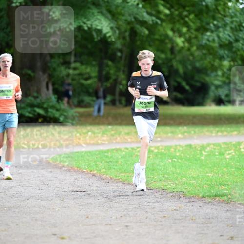 30.08.2026 - Blankeneser Heldenlauf Dr. Thomas Lammeyer http://msf.ph/oto/10015617 30.08.2026 09:57:56 Laufen 5506, 5749 meine-sportfotos.de