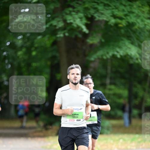 30.08.2026 - Blankeneser Heldenlauf Dr. Thomas Lammeyer http://msf.ph/oto/10015702 30.08.2026 09:58:56 Laufen 5844 meine-sportfotos.de