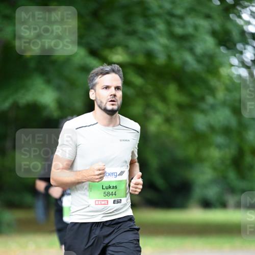 30.08.2026 - Blankeneser Heldenlauf Dr. Thomas Lammeyer http://msf.ph/oto/10015712 30.08.2026 09:58:57 Laufen 5844 meine-sportfotos.de