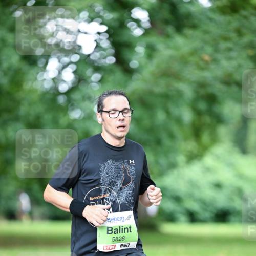 30.08.2026 - Blankeneser Heldenlauf Dr. Thomas Lammeyer http://msf.ph/oto/10015720 30.08.2026 09:58:59 Laufen 5828 meine-sportfotos.de