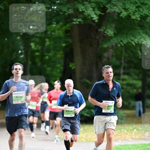 30.08.2026 - Blankeneser Heldenlauf Dr. Thomas Lammeyer http://msf.ph/oto/10015895 30.08.2026 10:00:05 Laufen 5775, 51, 5327, 5820, 57 meine-sportfotos.de