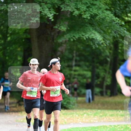 30.08.2026 - Blankeneser Heldenlauf Dr. Thomas Lammeyer http://msf.ph/oto/10015916 30.08.2026 10:00:09 Laufen 5471, 5342 meine-sportfotos.de