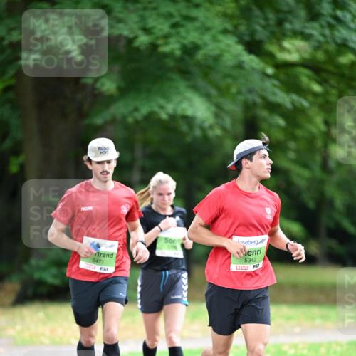 30.08.2026 - Blankeneser Heldenlauf Dr. Thomas Lammeyer http://msf.ph/oto/10015926 30.08.2026 10:00:11 Laufen 5471, 5342 meine-sportfotos.de