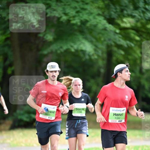 30.08.2026 - Blankeneser Heldenlauf Dr. Thomas Lammeyer http://msf.ph/oto/10015927 30.08.2026 10:00:11 Laufen 5471, 5342 meine-sportfotos.de