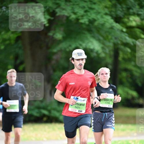 30.08.2026 - Blankeneser Heldenlauf Dr. Thomas Lammeyer http://msf.ph/oto/10015930 30.08.2026 10:00:12 Laufen 5471, 5398 meine-sportfotos.de