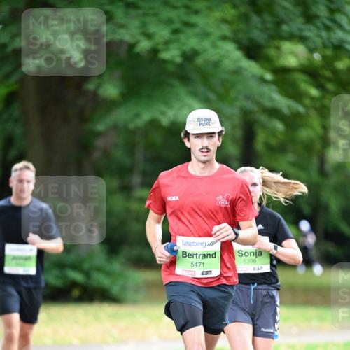 30.08.2026 - Blankeneser Heldenlauf Dr. Thomas Lammeyer http://msf.ph/oto/10015933 30.08.2026 10:00:12 Laufen 5471, 7, 5398 meine-sportfotos.de