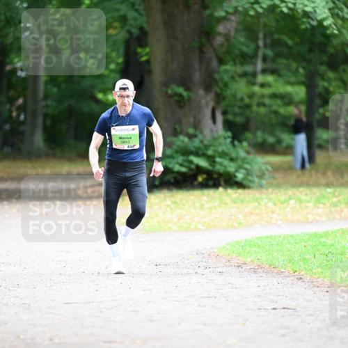 30.08.2026 - Blankeneser Heldenlauf Dr. Thomas Lammeyer http://msf.ph/oto/10015993 30.08.2026 10:00:34 Laufen 5843 meine-sportfotos.de