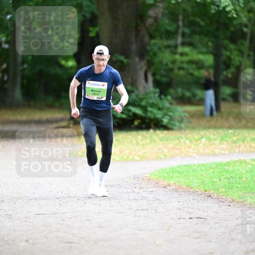 30.08.2026 - Blankeneser Heldenlauf Dr. Thomas Lammeyer http://msf.ph/oto/10015996 30.08.2026 10:00:35 Laufen 5843 meine-sportfotos.de