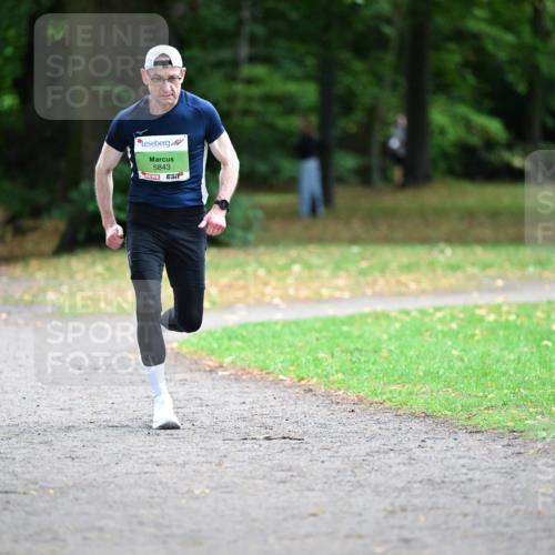 30.08.2026 - Blankeneser Heldenlauf Dr. Thomas Lammeyer http://msf.ph/oto/10016003 30.08.2026 10:00:36 Laufen 5843 meine-sportfotos.de