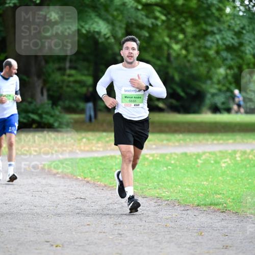 30.08.2026 - Blankeneser Heldenlauf Dr. Thomas Lammeyer http://msf.ph/oto/10016030 30.08.2026 10:01:00 Laufen 5833, 57 meine-sportfotos.de