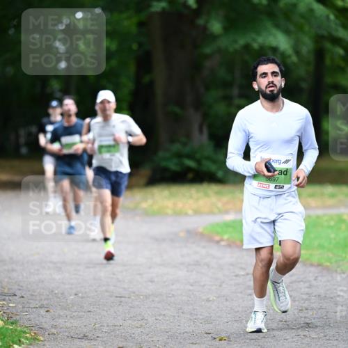 30.08.2026 - Blankeneser Heldenlauf Dr. Thomas Lammeyer http://msf.ph/oto/10016079 30.08.2026 10:01:09 Laufen 5697 meine-sportfotos.de