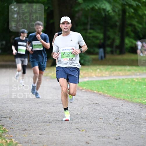 30.08.2026 - Blankeneser Heldenlauf Dr. Thomas Lammeyer http://msf.ph/oto/10016091 30.08.2026 10:01:11 Laufen 50, 5388 meine-sportfotos.de