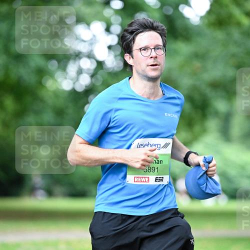 30.08.2026 - Blankeneser Heldenlauf Dr. Thomas Lammeyer http://msf.ph/oto/10016165 30.08.2026 10:01:41 Laufen 5891 meine-sportfotos.de