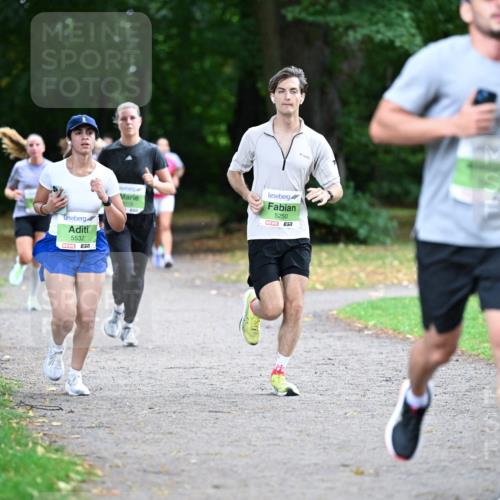 30.08.2026 - Blankeneser Heldenlauf Dr. Thomas Lammeyer http://msf.ph/oto/10016306 30.08.2026 10:02:32 Laufen 5532, 51, 5776, 5250 meine-sportfotos.de