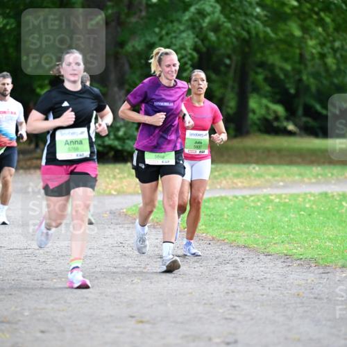 30.08.2026 - Blankeneser Heldenlauf Dr. Thomas Lammeyer http://msf.ph/oto/10016347 30.08.2026 10:02:39 Laufen 70, 3, 5768, 5846, 517, 5837 meine-sportfotos.de