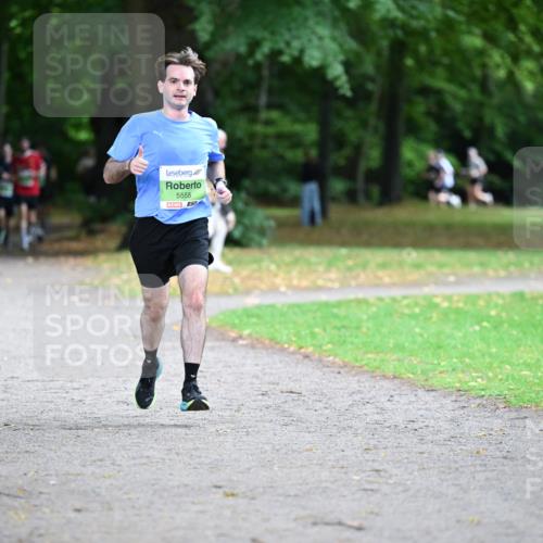 30.08.2026 - Blankeneser Heldenlauf Dr. Thomas Lammeyer http://msf.ph/oto/10016485 30.08.2026 10:03:07 Laufen 5558 meine-sportfotos.de