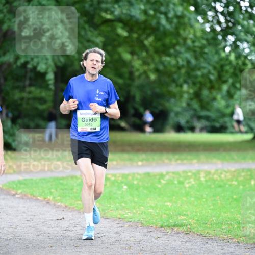 30.08.2026 - Blankeneser Heldenlauf Dr. Thomas Lammeyer http://msf.ph/oto/10016695 30.08.2026 10:04:02 Laufen 3334, 5645, 7, 5162 meine-sportfotos.de