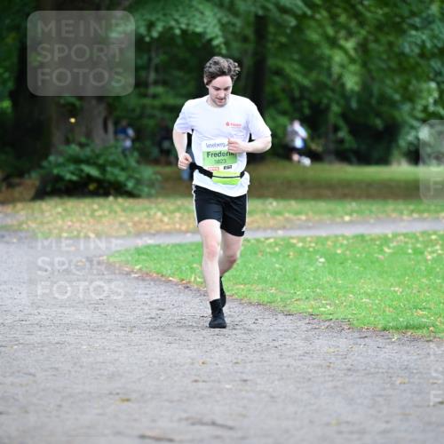 30.08.2026 - Blankeneser Heldenlauf Dr. Thomas Lammeyer http://msf.ph/oto/10016786 30.08.2026 10:04:16 Laufen 5823 meine-sportfotos.de