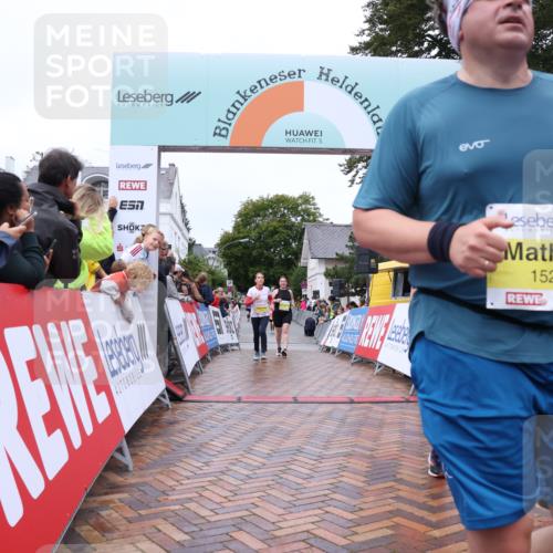 30.08.2026 - Blankeneser Heldenlauf Lena Gebhardt http://msf.ph/oto/10016795 30.08.2026 09:57:36 Ziel 1080, 1082, 1254, 1524 meine-sportfotos.de