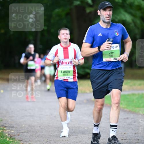 30.08.2026 - Blankeneser Heldenlauf Dr. Thomas Lammeyer http://msf.ph/oto/10016812 30.08.2026 10:04:20 Laufen 5881, 5653 meine-sportfotos.de