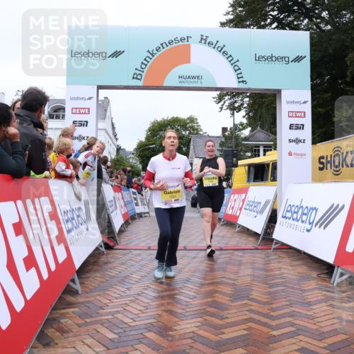 30.08.2026 - Blankeneser Heldenlauf Lena Gebhardt http://msf.ph/oto/10016815 30.08.2026 09:57:39 Ziel 1080, 1082, 1254, 1524 meine-sportfotos.de