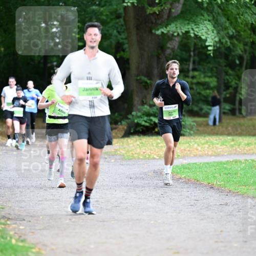 30.08.2026 - Blankeneser Heldenlauf Dr. Thomas Lammeyer http://msf.ph/oto/10016914 30.08.2026 10:04:35 Laufen 5114, 5894 meine-sportfotos.de