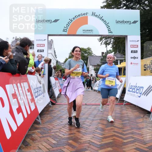 30.08.2026 - Blankeneser Heldenlauf Lena Gebhardt http://msf.ph/oto/10016915 30.08.2026 09:57:51 Ziel 1260, 1610, 1611, 1641, 1685 meine-sportfotos.de