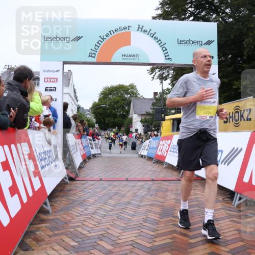 30.08.2026 - Blankeneser Heldenlauf Lena Gebhardt http://msf.ph/oto/10016970 30.08.2026 09:57:58 Ziel 1610, 1611, 1685, 1775 meine-sportfotos.de