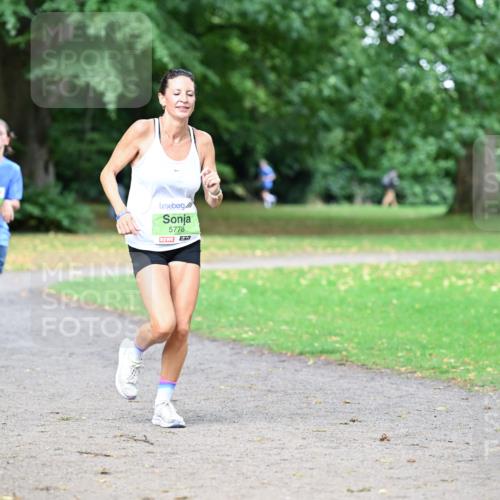 30.08.2026 - Blankeneser Heldenlauf Dr. Thomas Lammeyer http://msf.ph/oto/10017075 30.08.2026 10:05:05 Laufen 5778, 517 meine-sportfotos.de