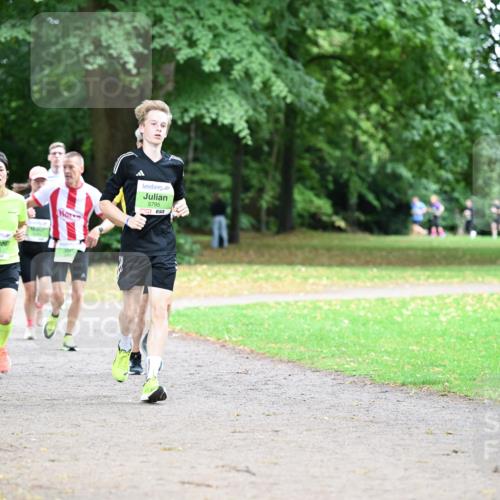 30.08.2026 - Blankeneser Heldenlauf Dr. Thomas Lammeyer http://msf.ph/oto/10017230 30.08.2026 10:05:50 Laufen 5795, 5762 meine-sportfotos.de